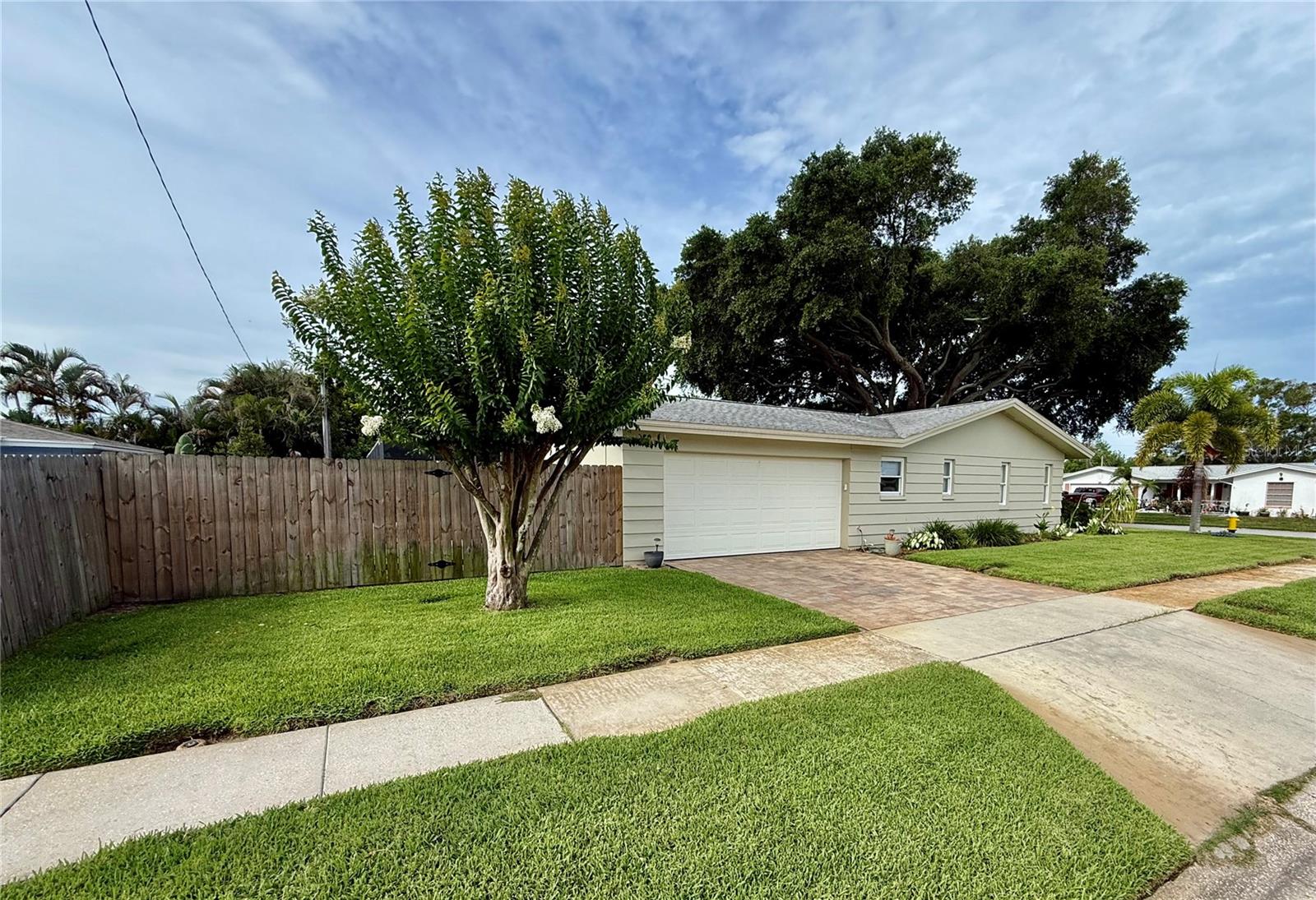 1853 PARADISE LANE