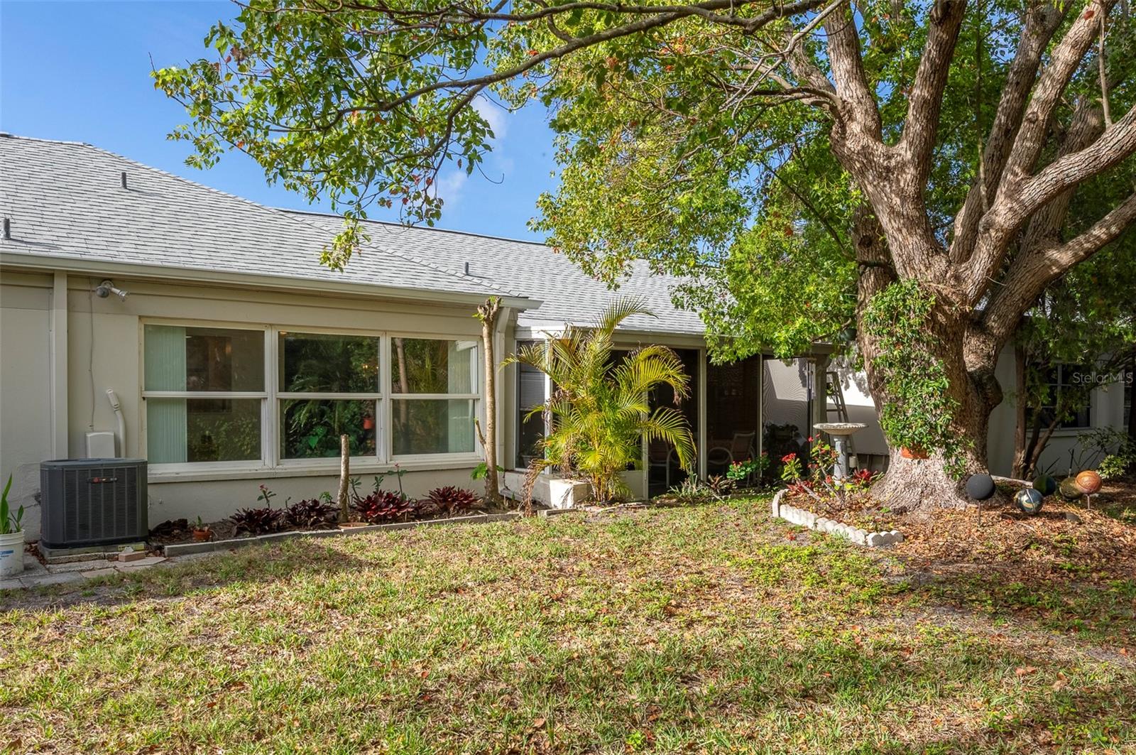 CHATEAUX DE BARDMOOR - Residential