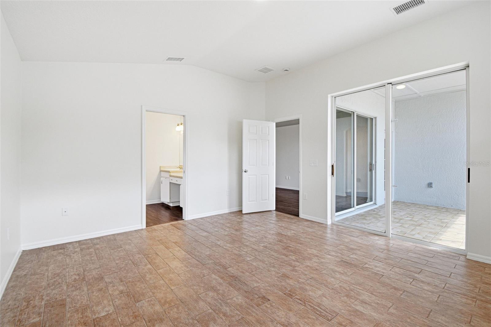 MEADOW POINTE PRCL 18 - Residential