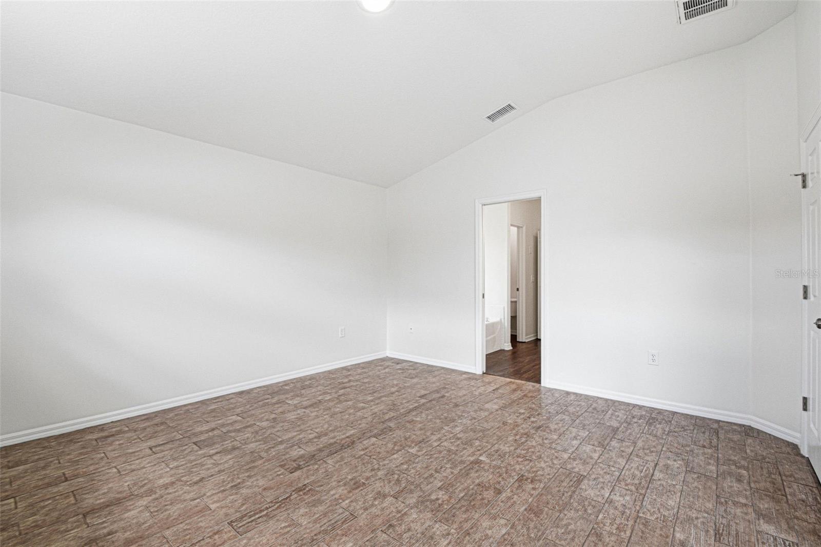 MEADOW POINTE PRCL 18 - Residential