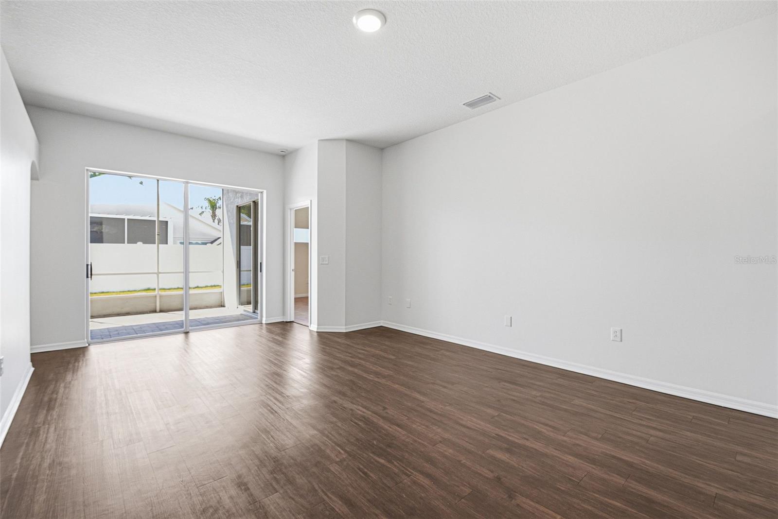 MEADOW POINTE PRCL 18 - Residential