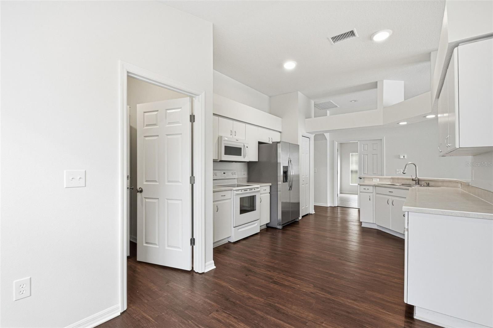 MEADOW POINTE PRCL 18 - Residential