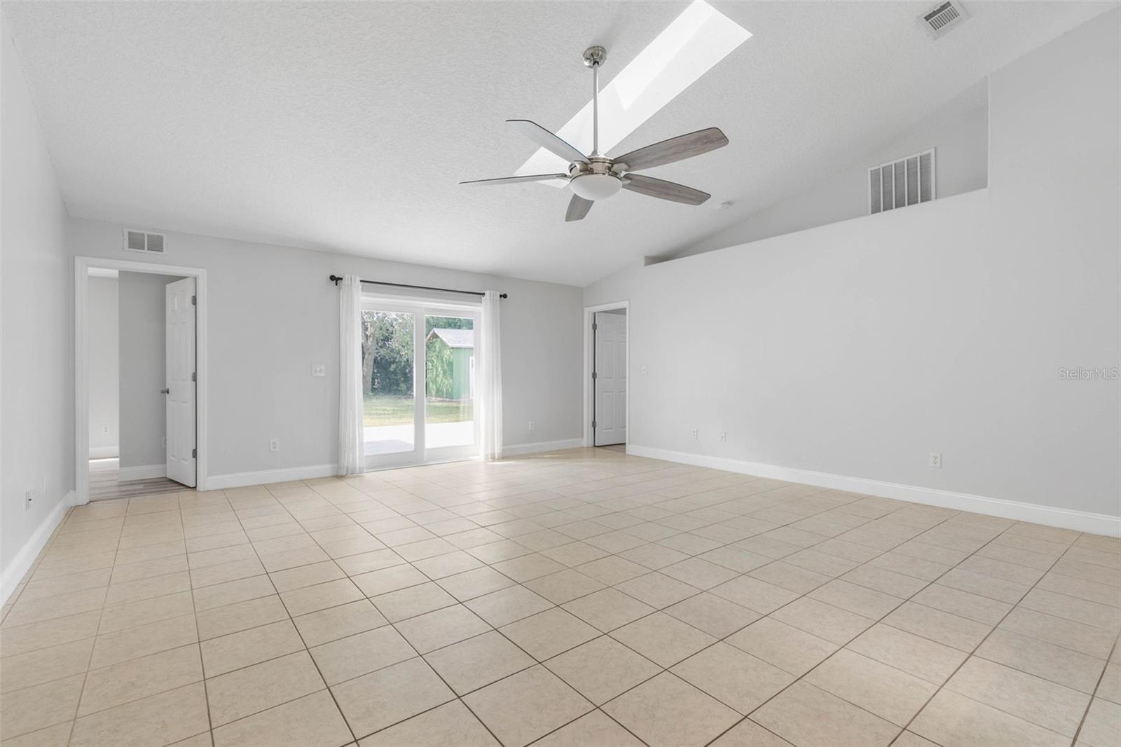 FOREST GROVE BUS CENTER - Residential