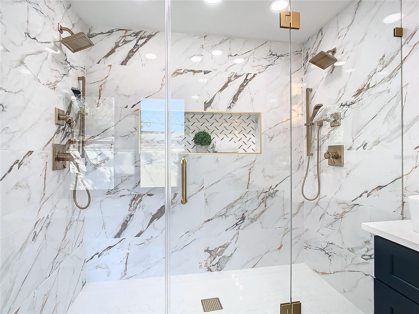 BAYWOOD MAP OF EAST HALF 1/2 O - Residential