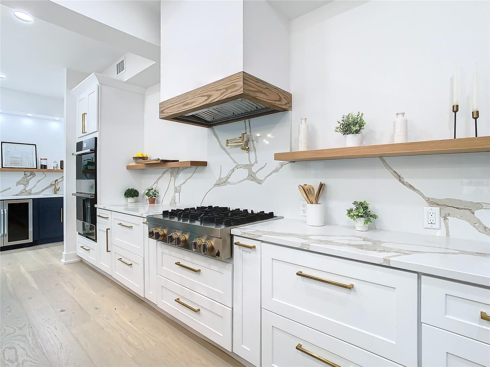 BAYWOOD MAP OF EAST HALF 1/2 O - Residential