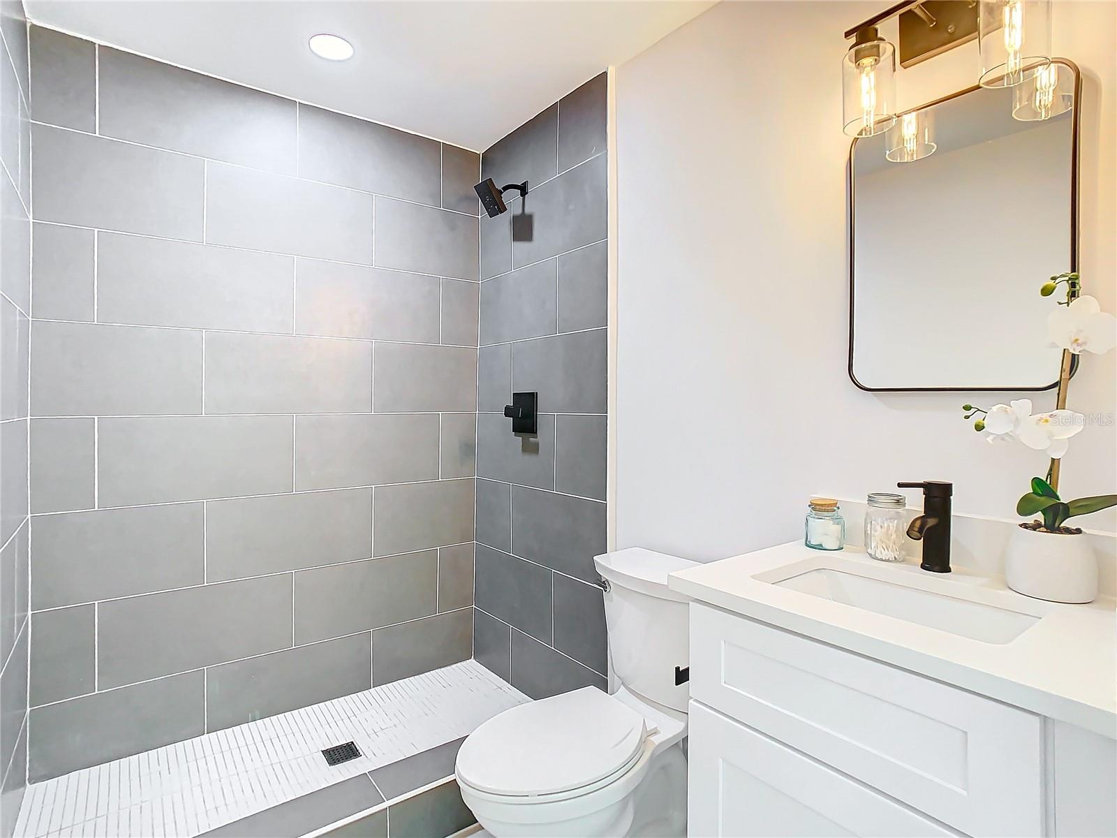 BAYWOOD MAP OF EAST HALF 1/2 O - Residential