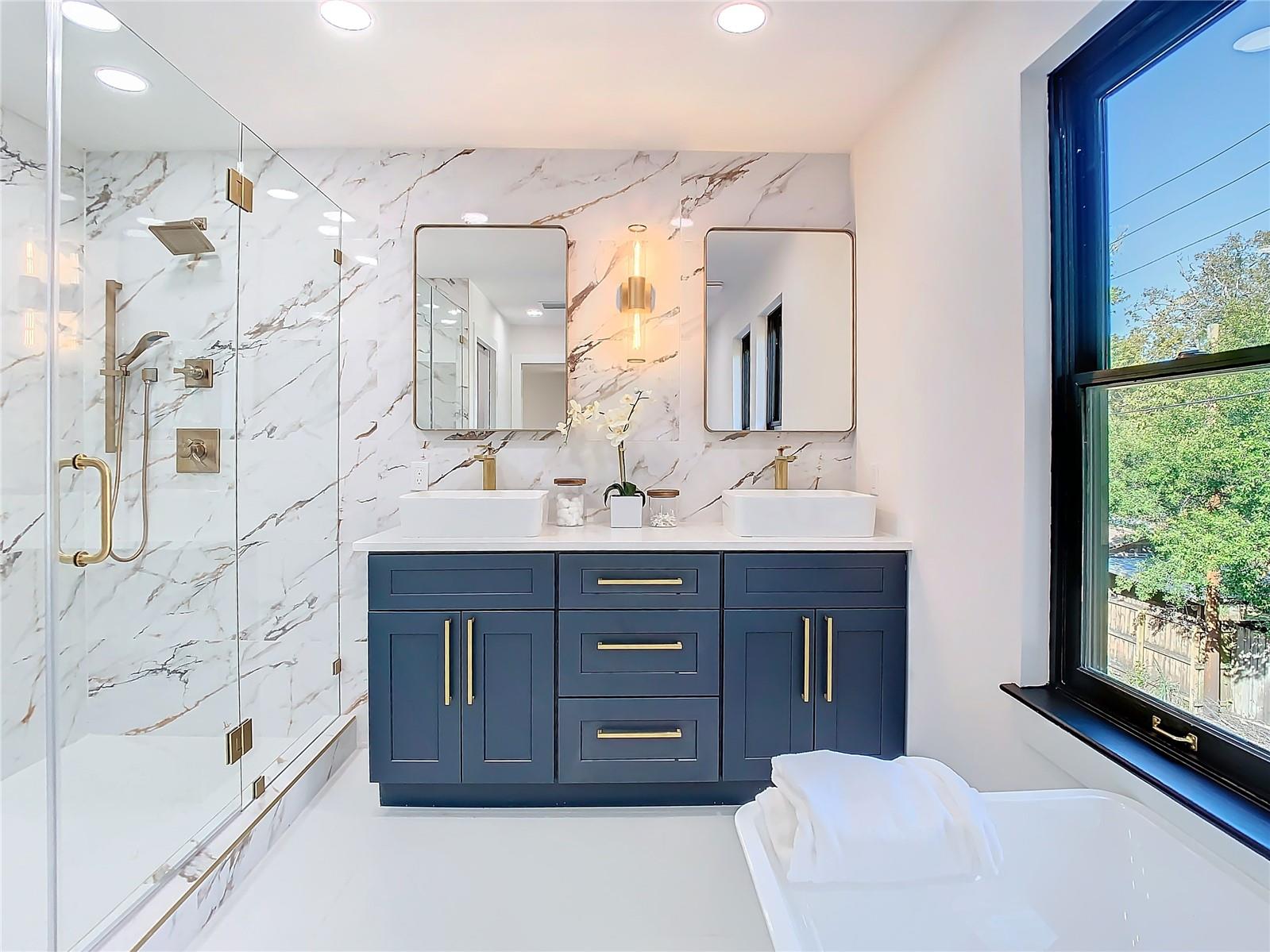 BAYWOOD MAP OF EAST HALF 1/2 O - Residential