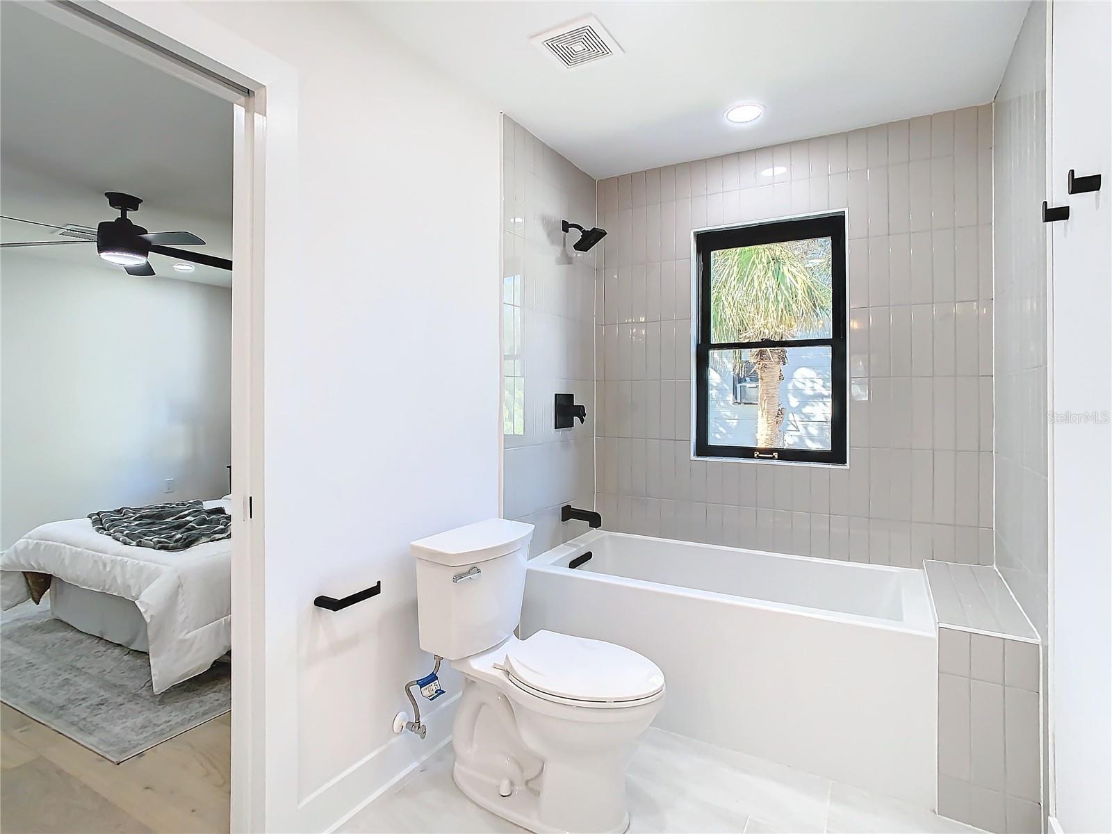 BAYWOOD MAP OF EAST HALF 1/2 O - Residential