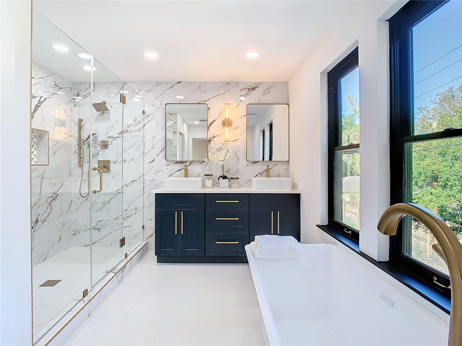 BAYWOOD MAP OF EAST HALF 1/2 O - Residential