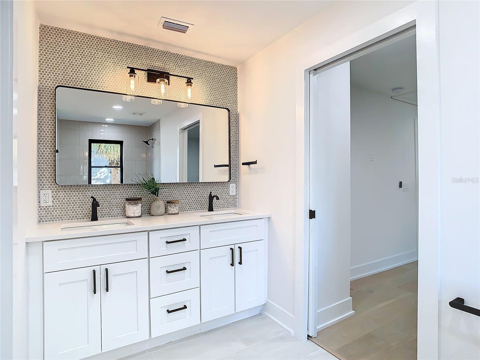 BAYWOOD MAP OF EAST HALF 1/2 O - Residential