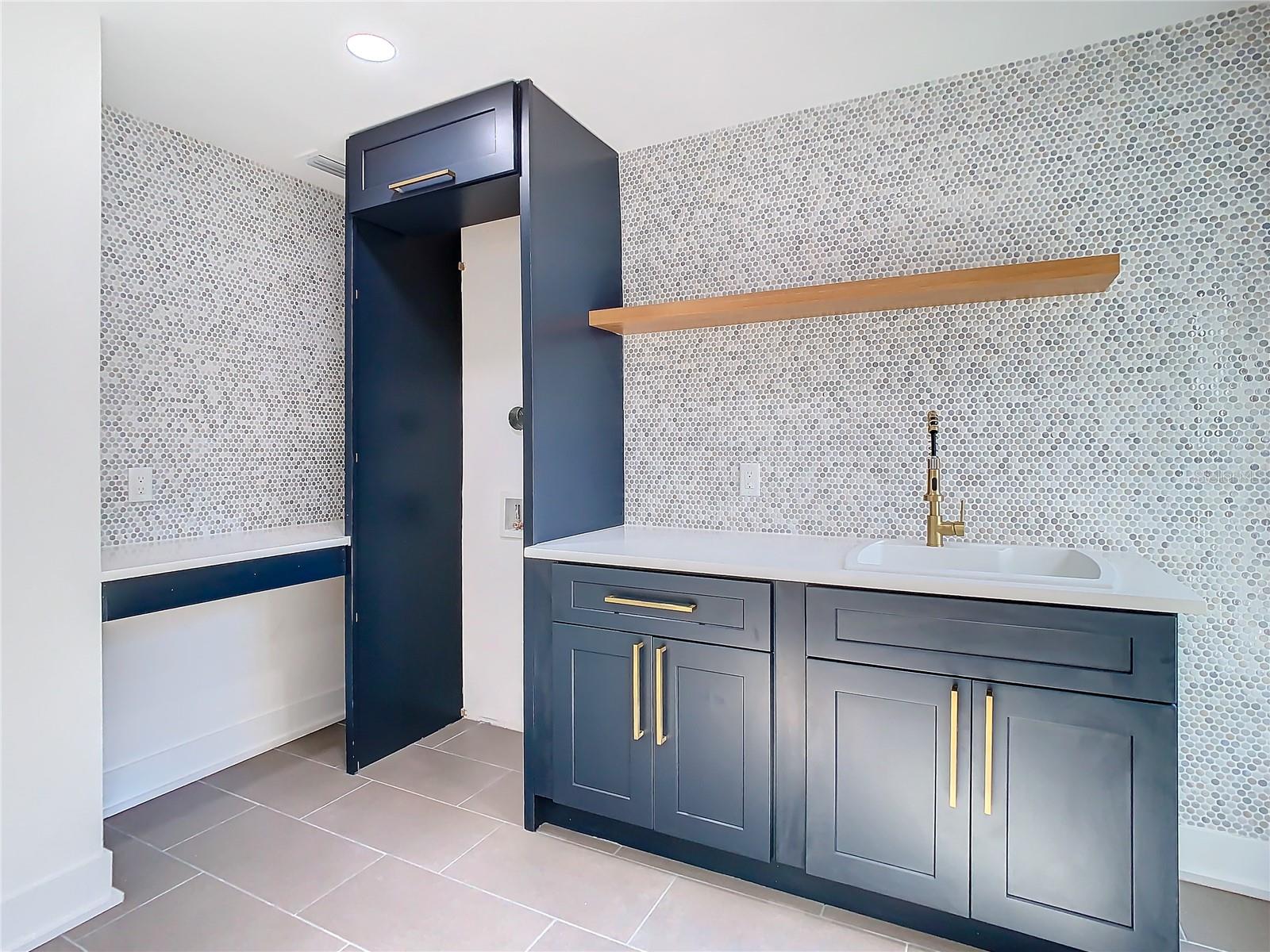 BAYWOOD MAP OF EAST HALF 1/2 O - Residential