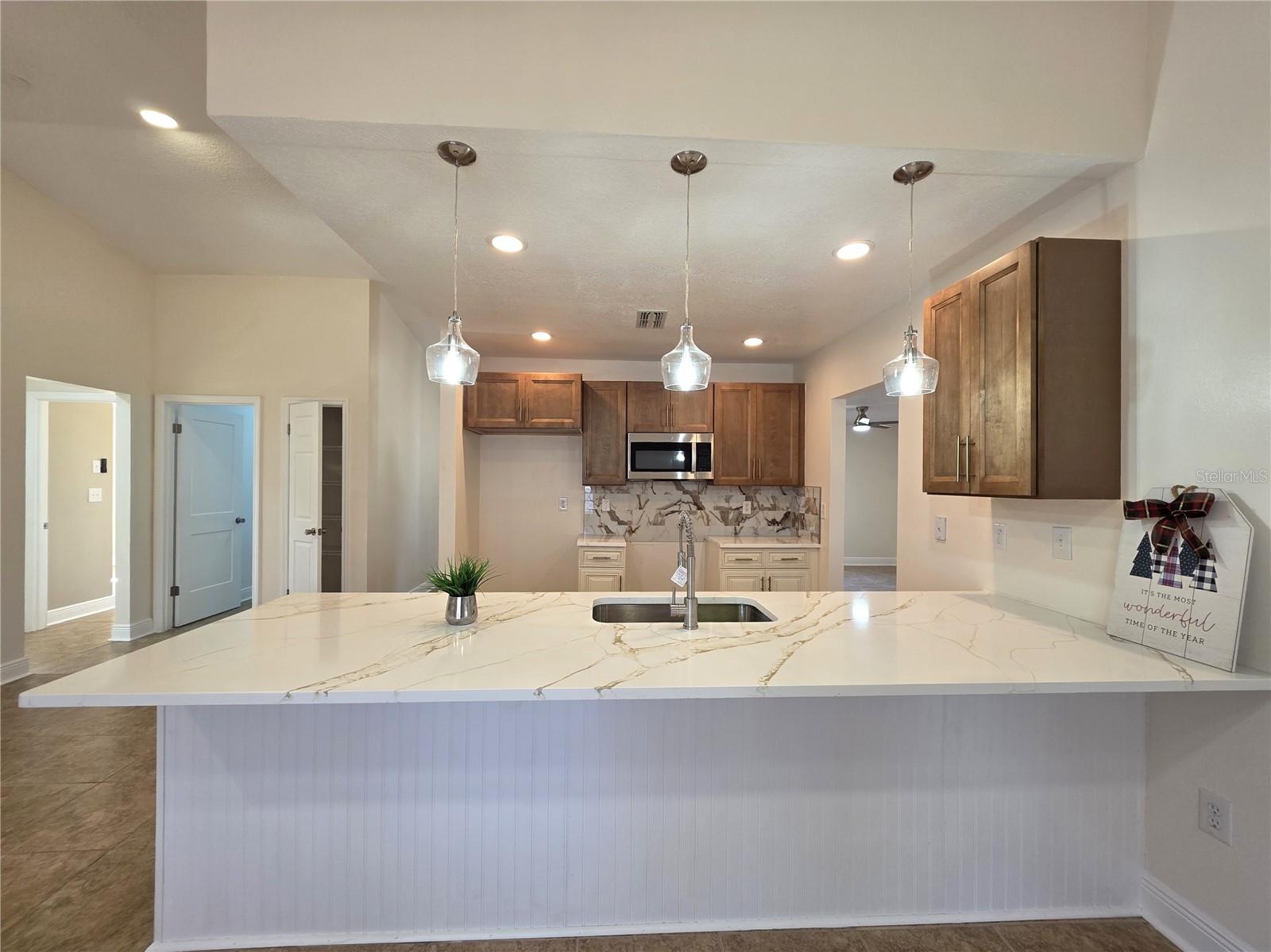 SPRING HILL - Residential