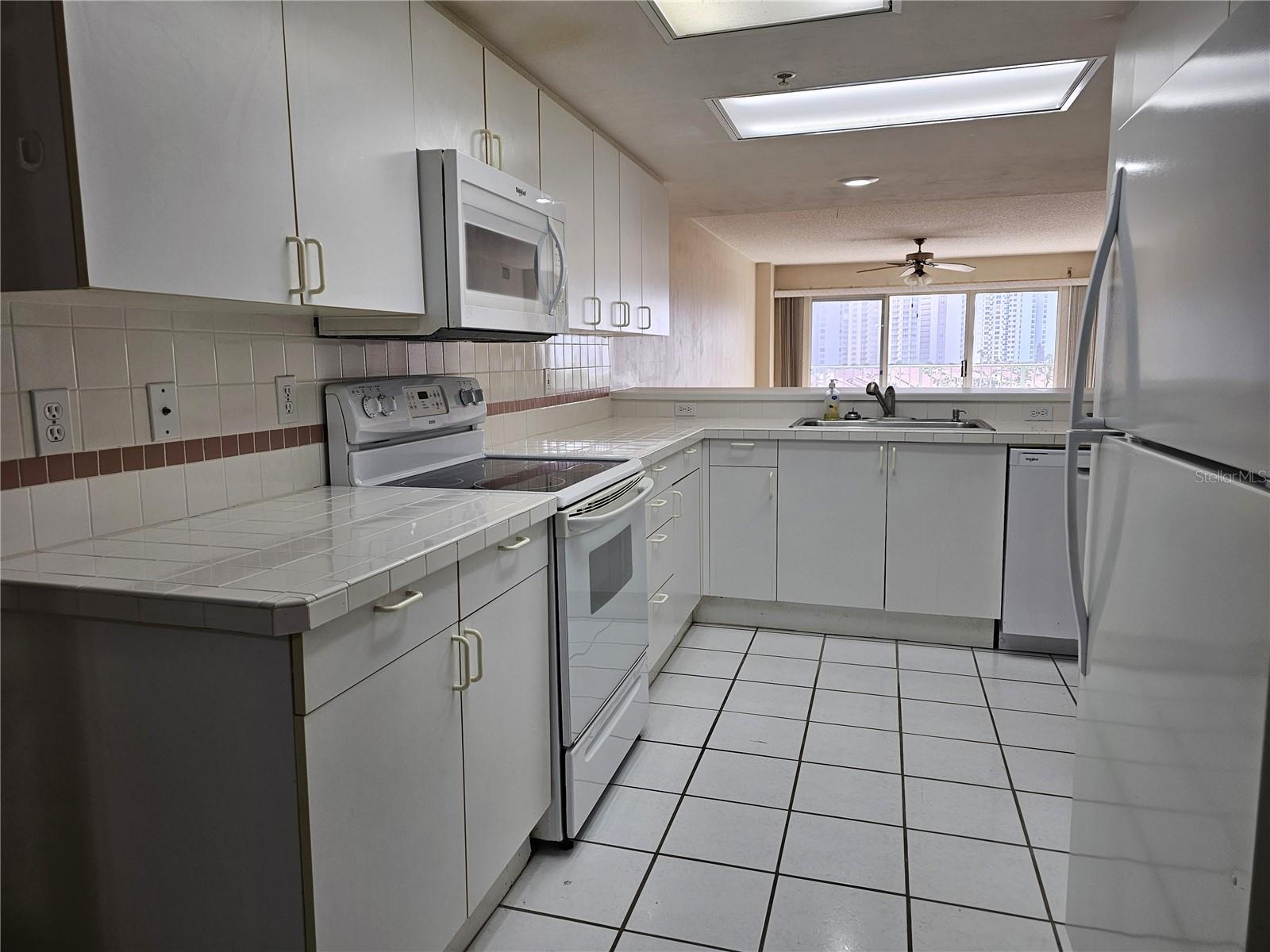 OCEANS CLOVERLEAF NORTH - Residential