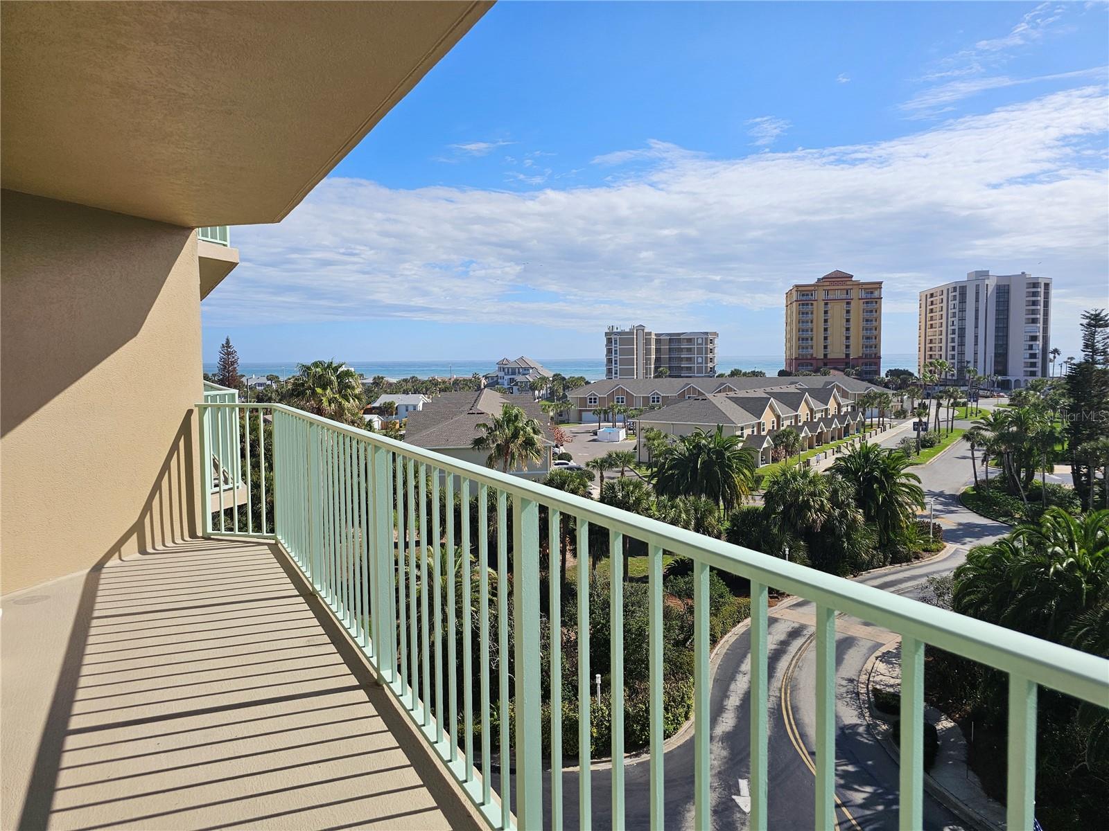 OCEANS CLOVERLEAF NORTH - Residential