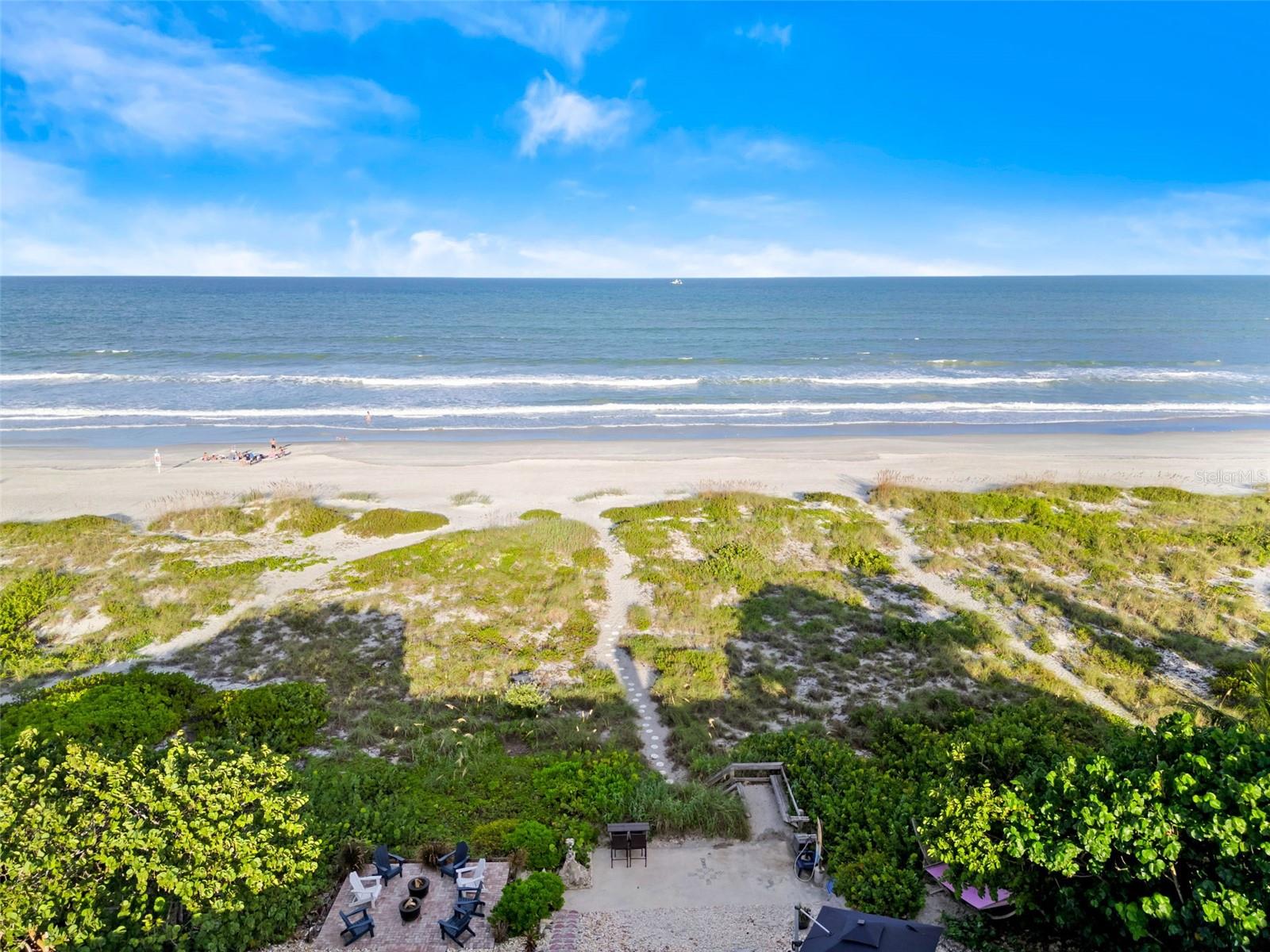 933 S ATLANTIC AVENUE