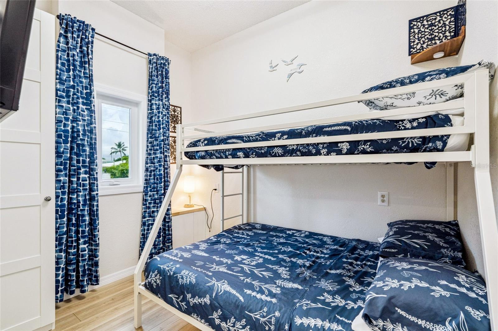 COCOA BEACH - Residential