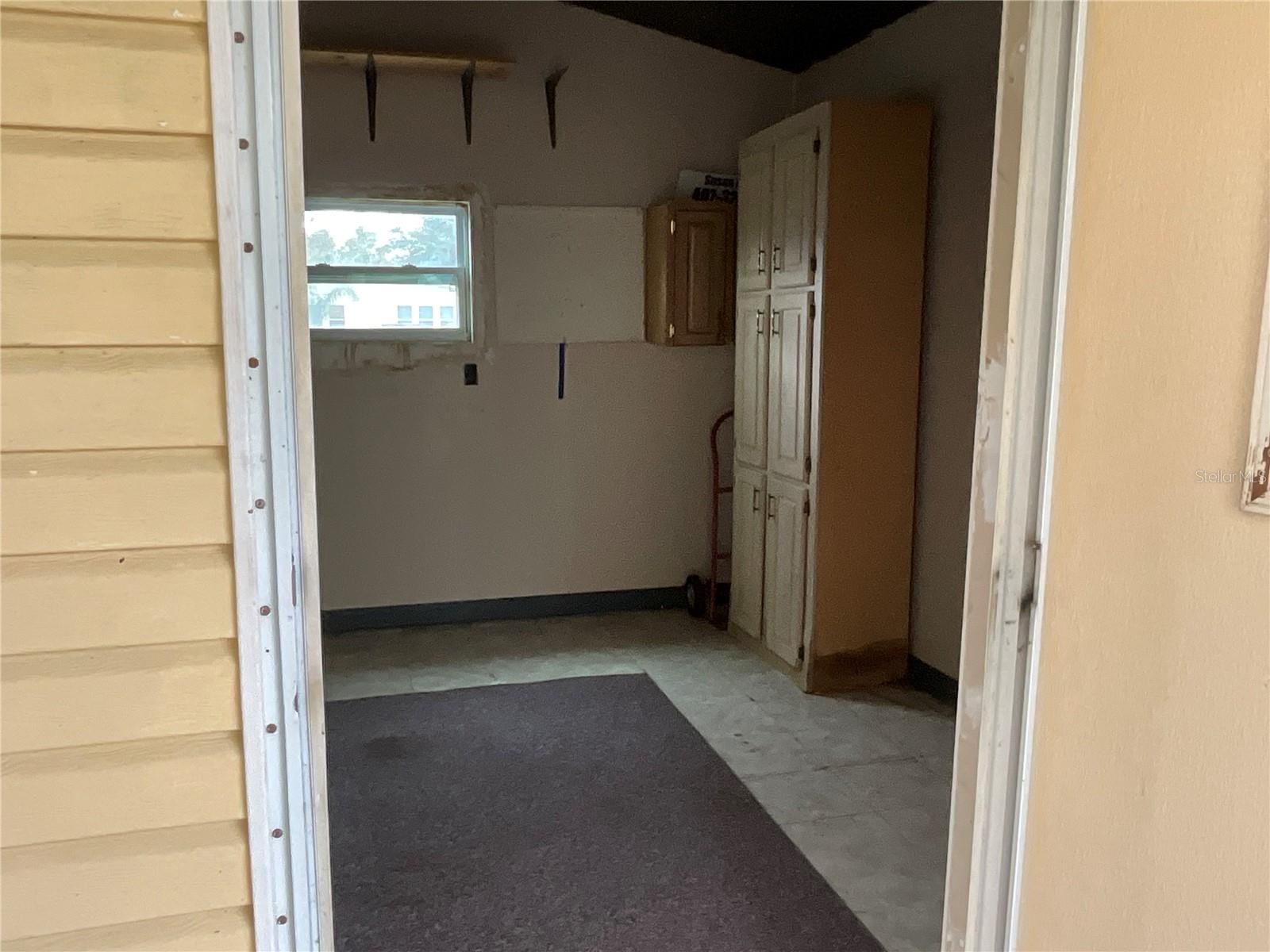 TRADERS COVE UNIT 01 - Residential