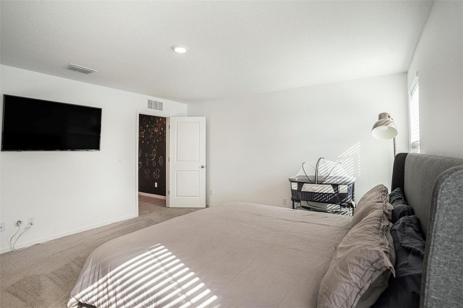 CLINTON CORNER - Residential