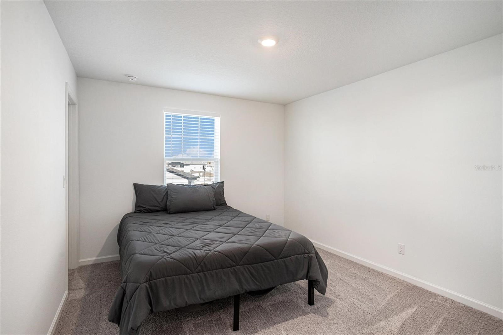 CLINTON CORNER - Residential