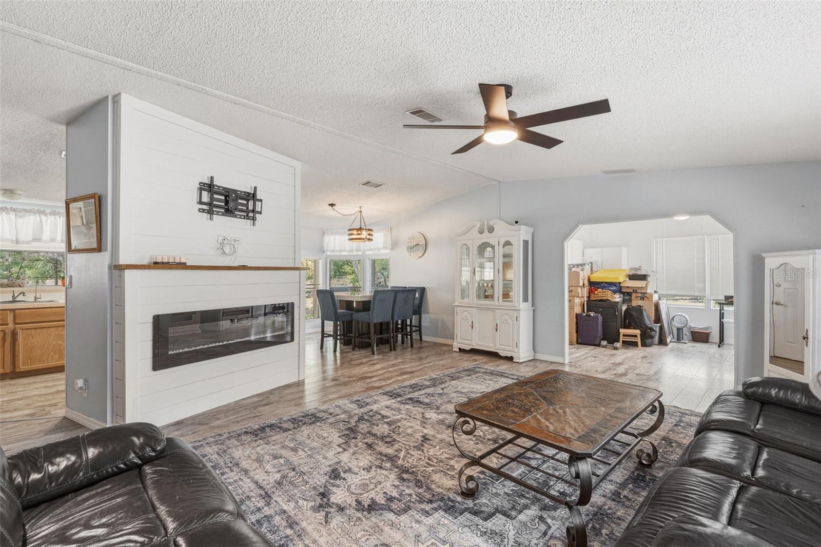 PEACEFUL PINE ACRES - Residential