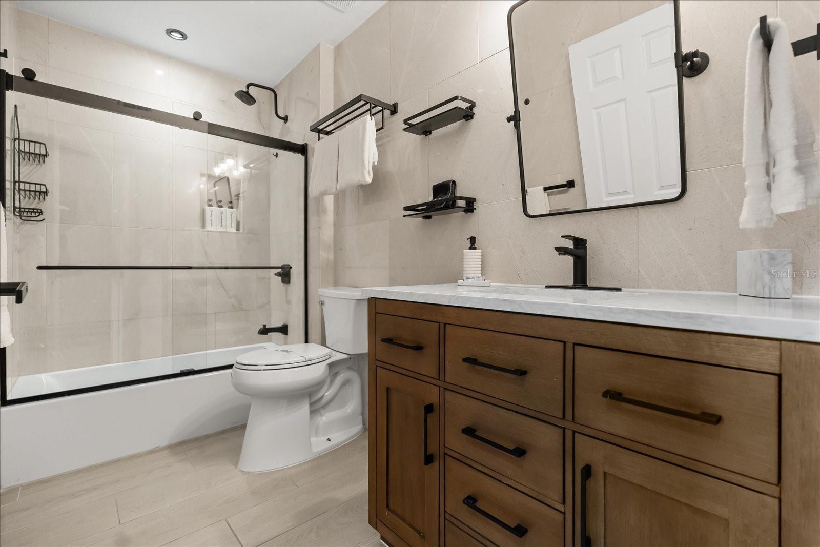 WINDWOOD BAY PH 01 - Residential