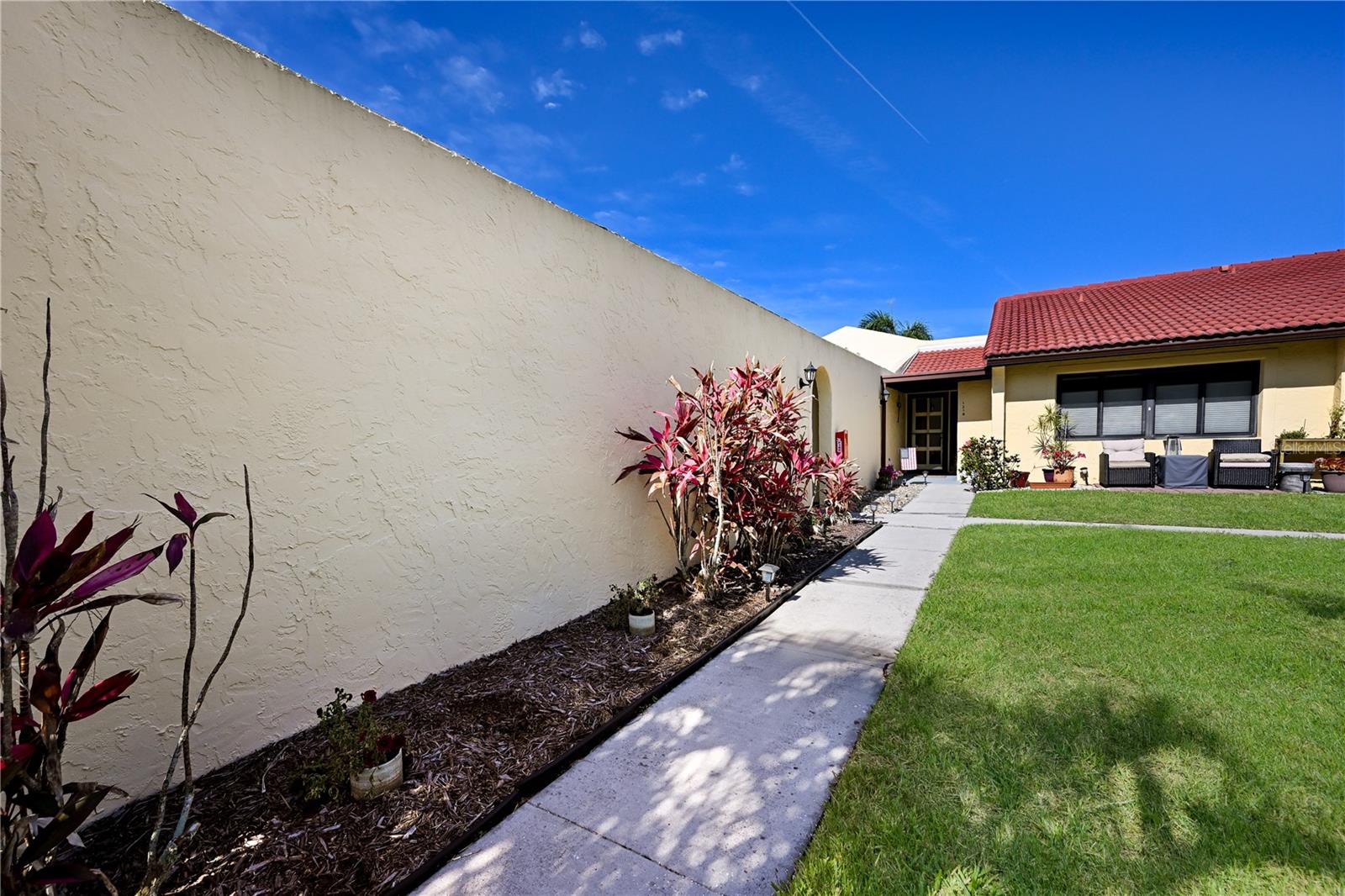 1218 56TH STREET W 1218