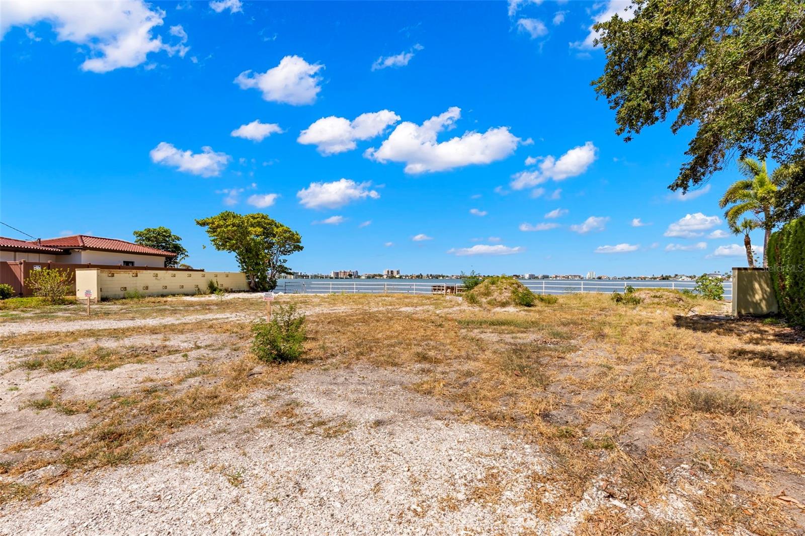 BOCA CIEGA SHORES - Land