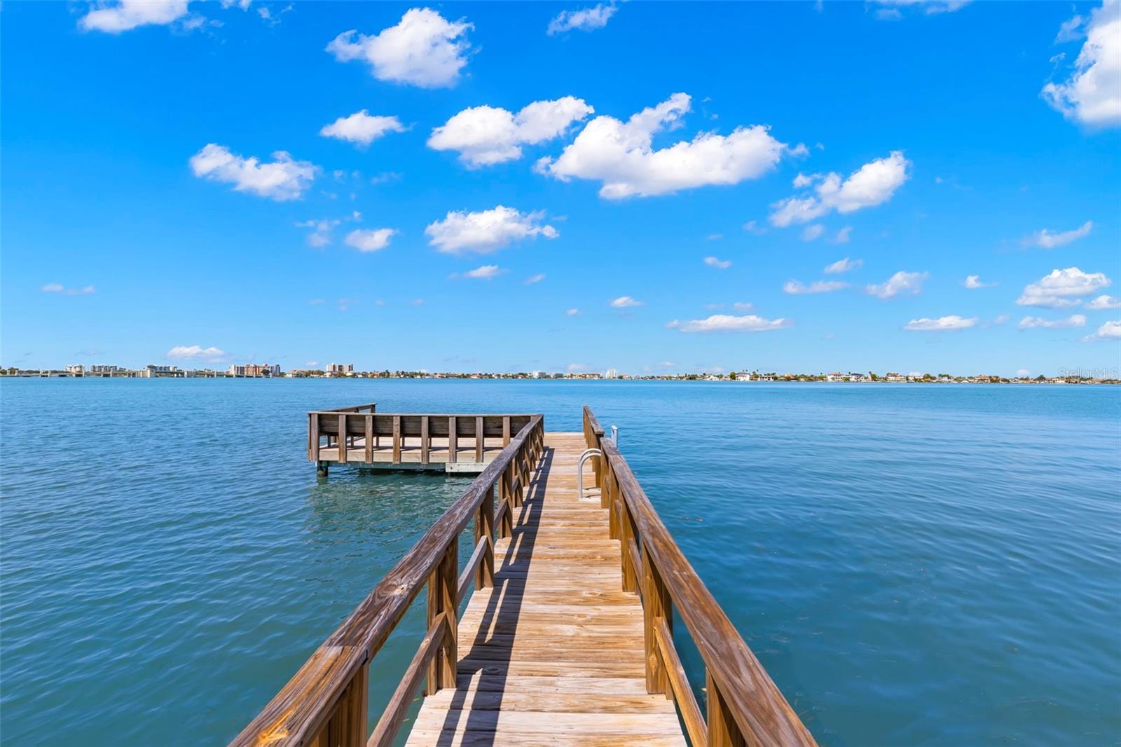 BOCA CIEGA SHORES - Land