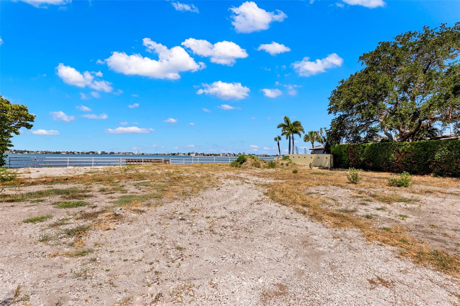 BOCA CIEGA SHORES - Land
