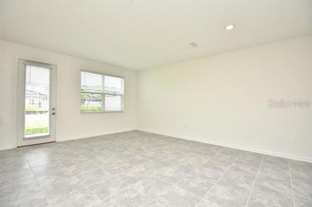 Photo of 251 Nine Iron Drive, Davenport, FL 33896 (MLS # O6377653)