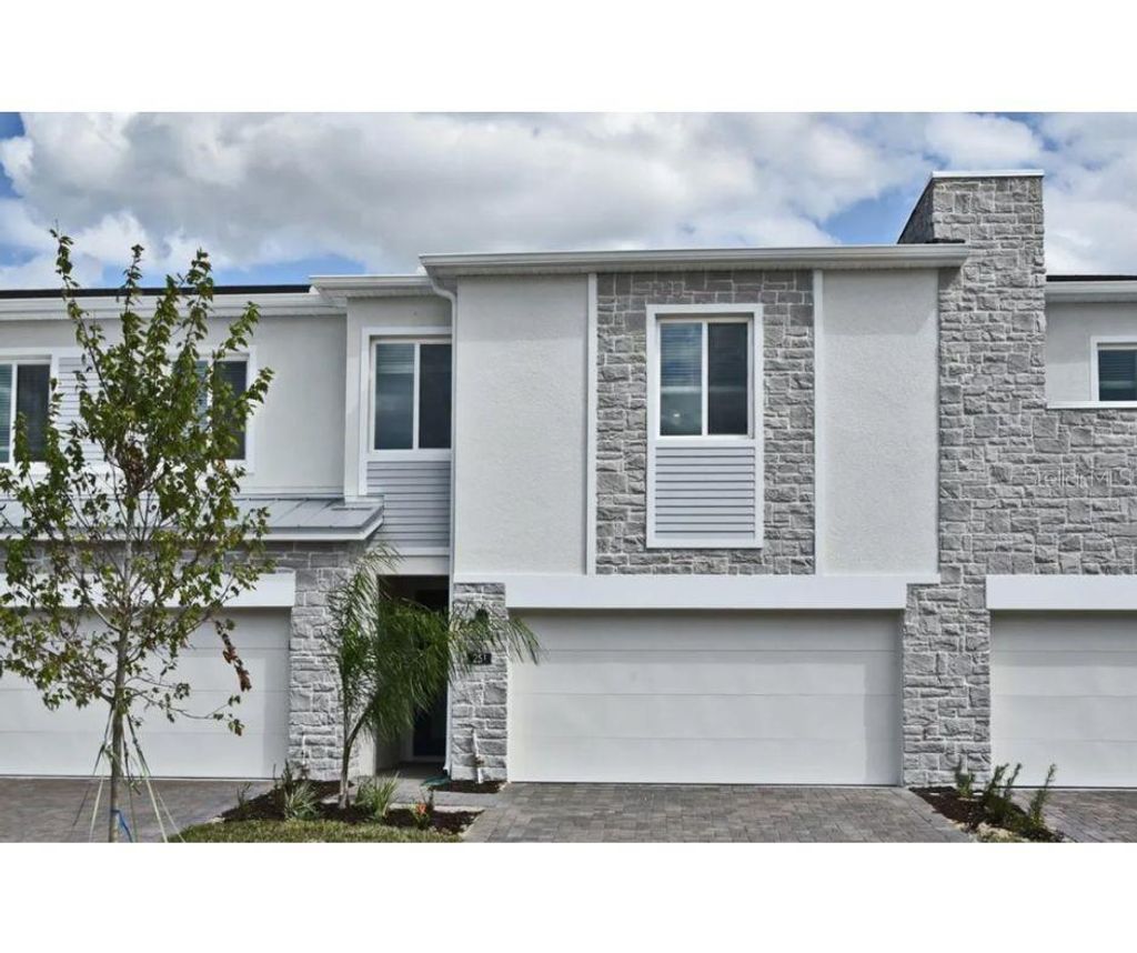 Photo of 251 Nine Iron Drive, Davenport, FL 33896 (MLS # O6377653)