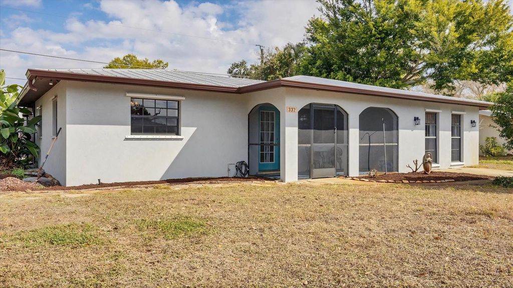 Photo of 332 Cypress Road, Venice, FL 34293 (MLS # D6146517)