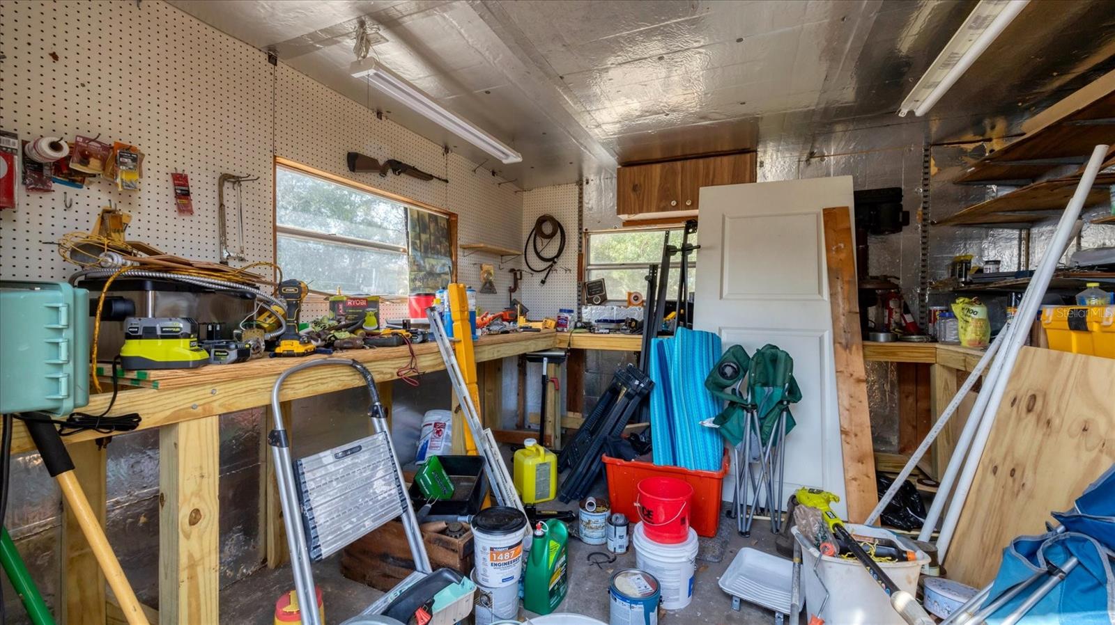 SOUTH VENICE - Residential