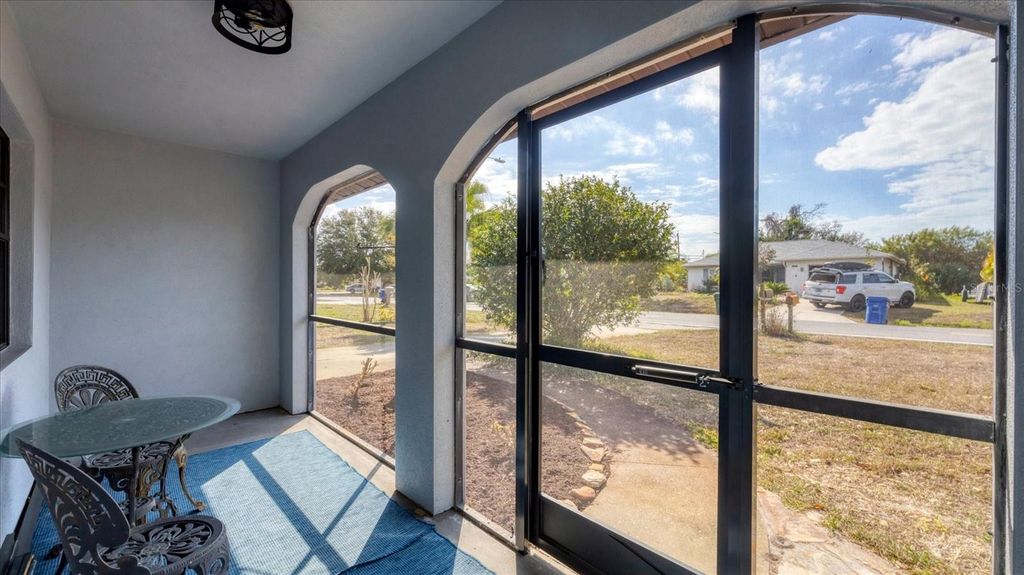 Photo of 332 Cypress Road, Venice, FL 34293 (MLS # D6146517)