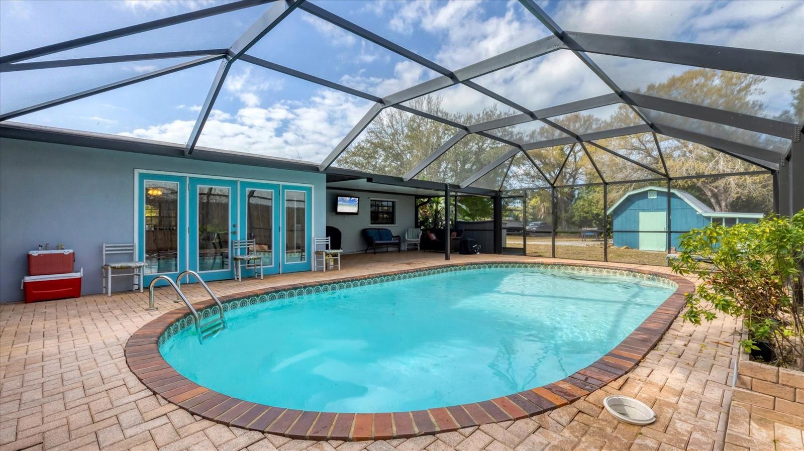 SOUTH VENICE - Residential