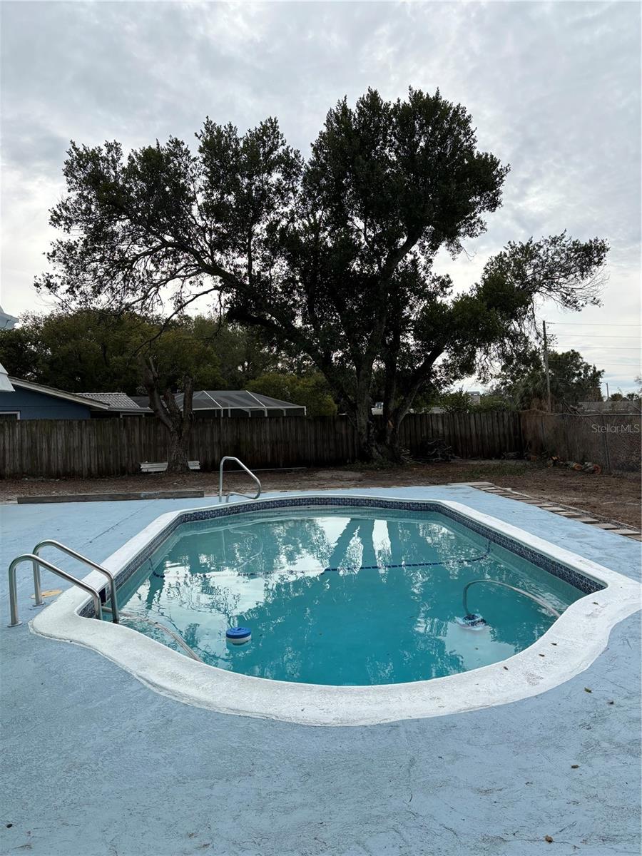 JASMINE LAKES - Residential