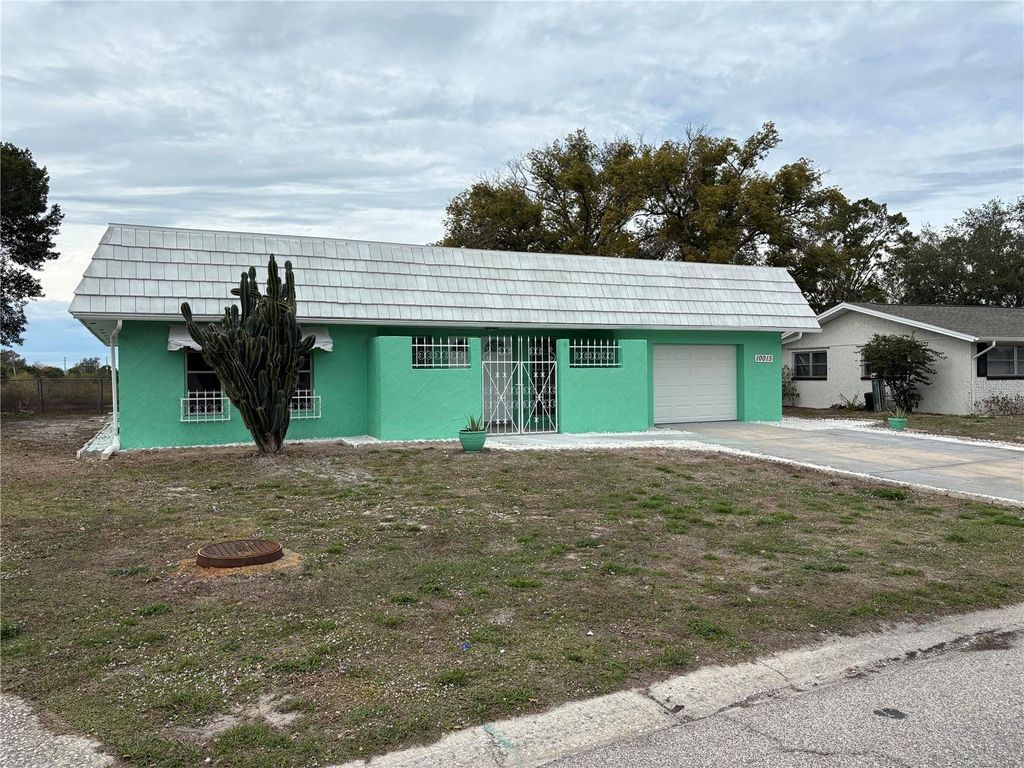 Photo of 10015 Salix Lane, Port Richey, FL 34668 (MLS # W7882134)