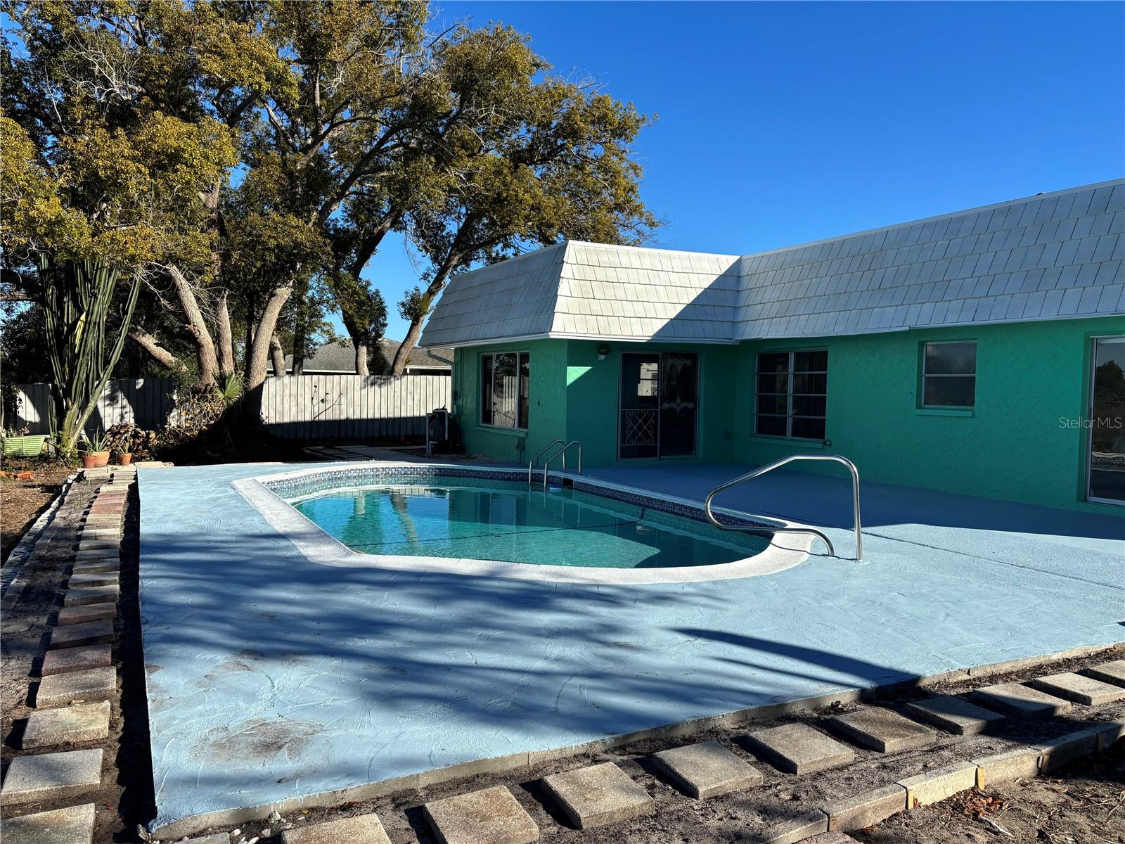 JASMINE LAKES - Residential