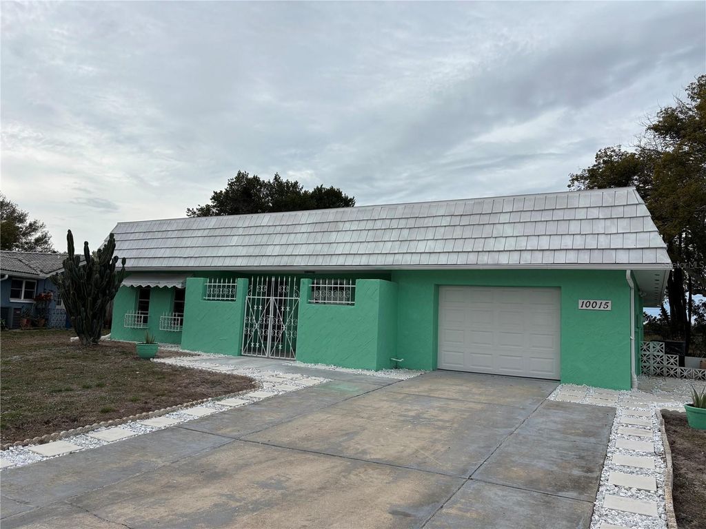 Photo of 10015 Salix Lane, Port Richey, FL 34668 (MLS # W7882134)