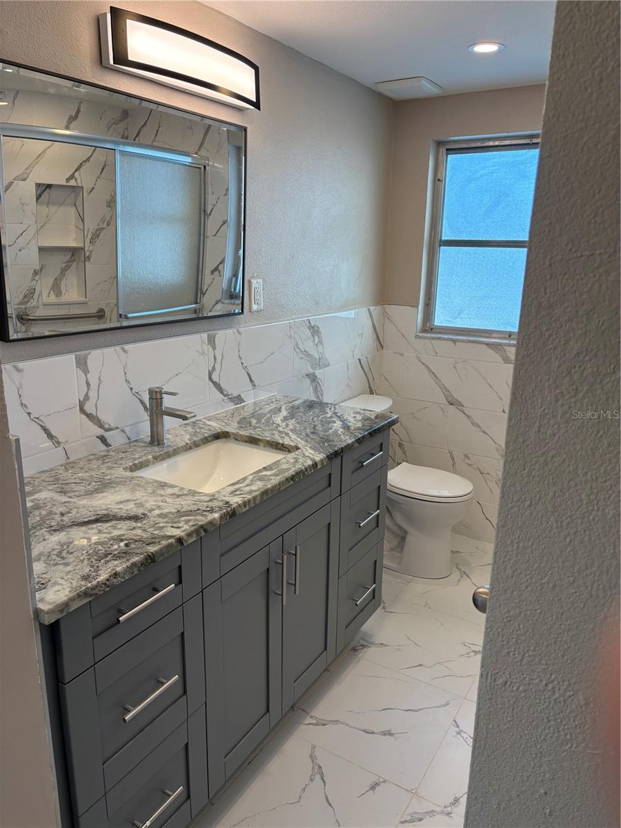 JASMINE LAKES - Residential