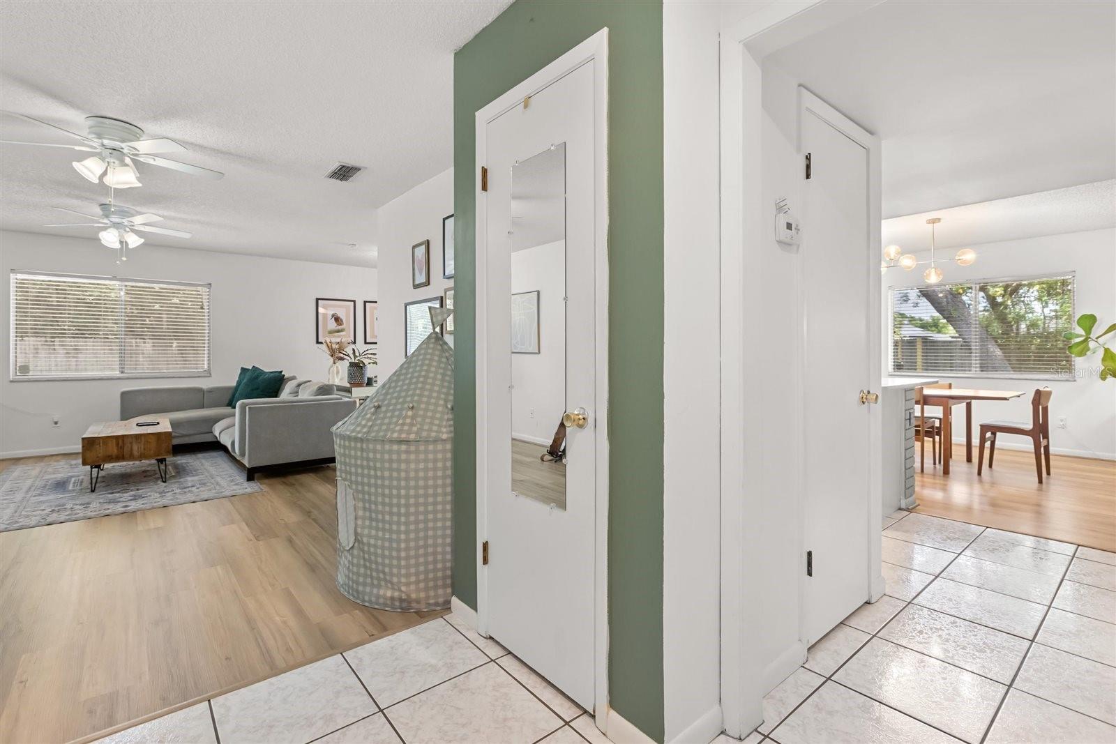 LAUREL SPGS - Residential