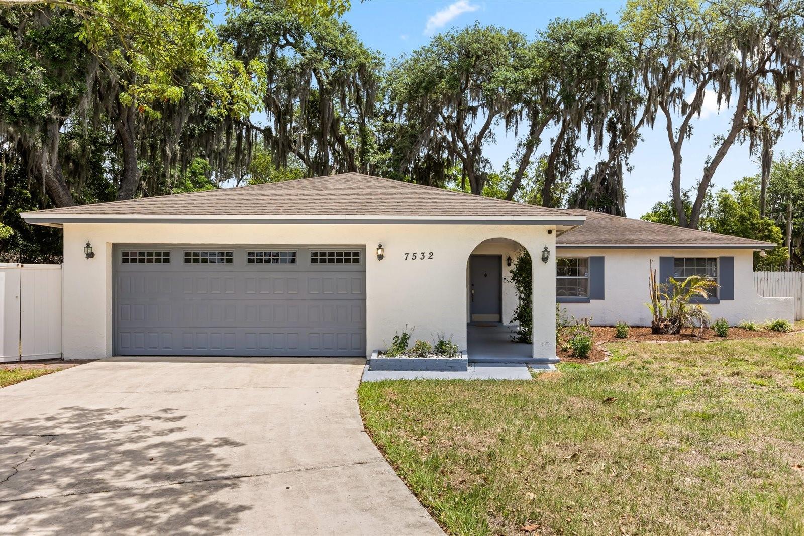 LAUREL SPGS - Residential