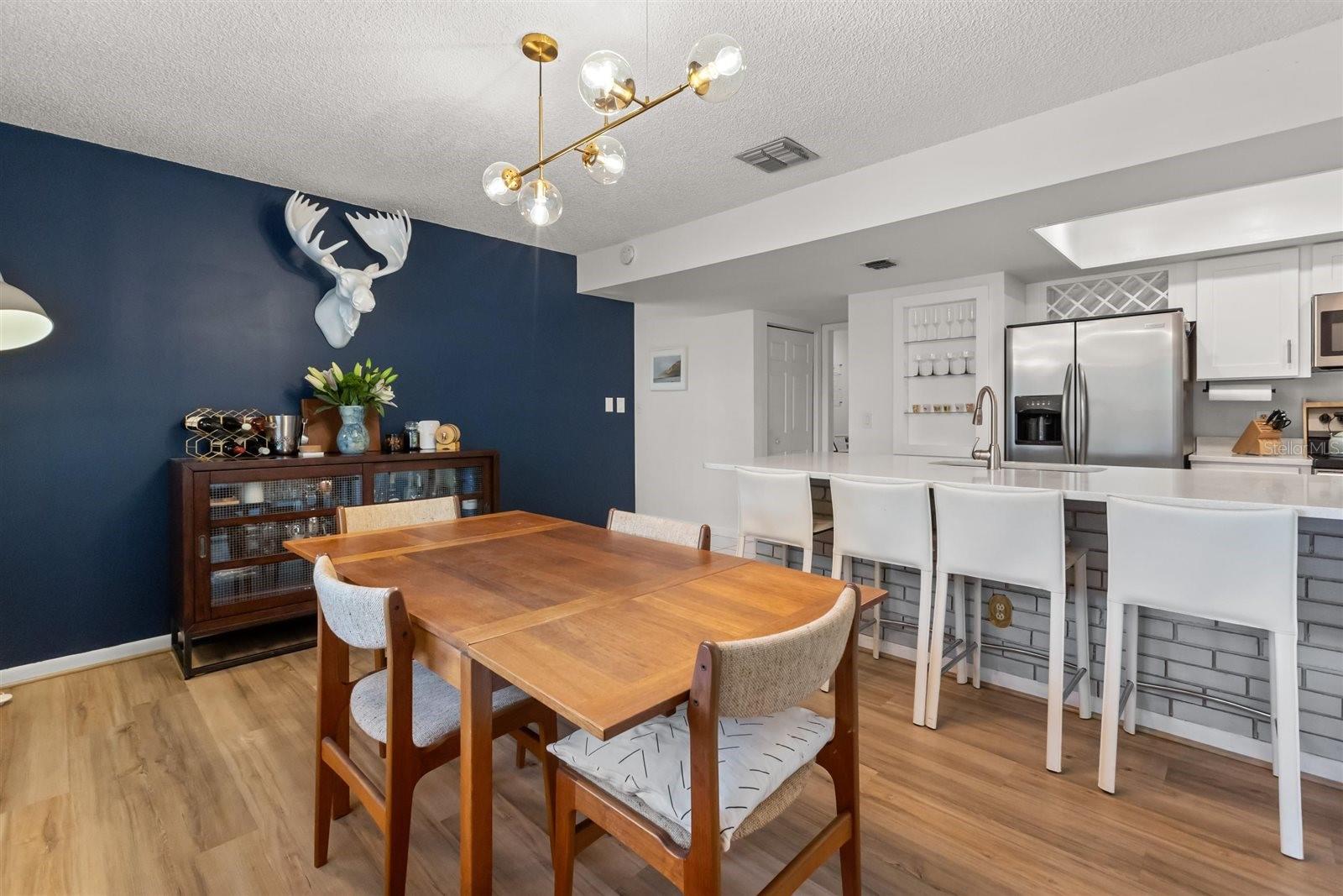 LAUREL SPGS - Residential