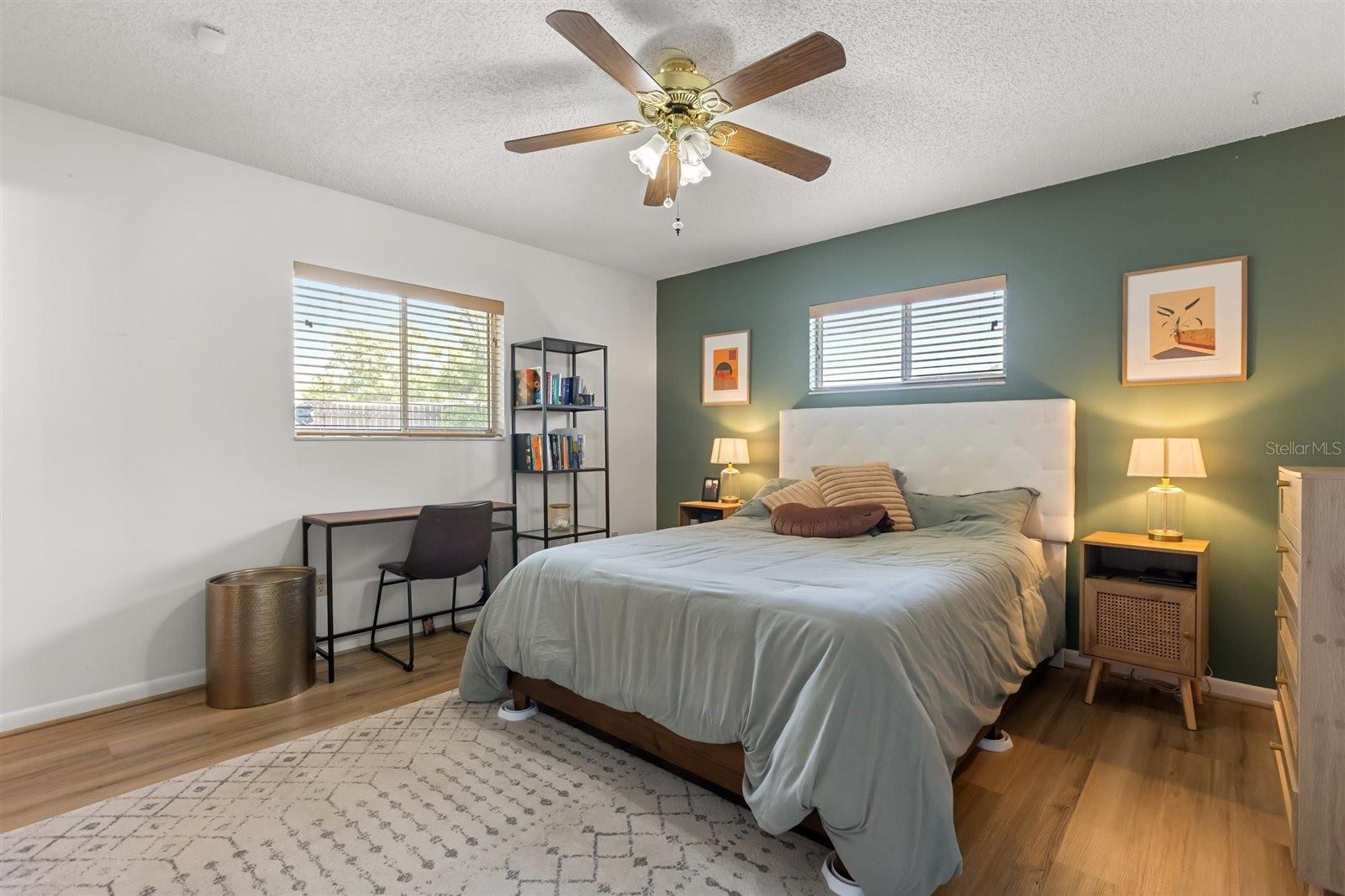 LAUREL SPGS - Residential
