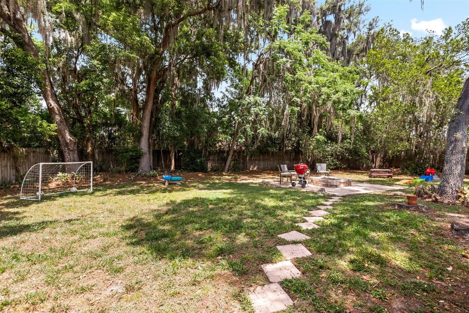LAUREL SPGS - Residential