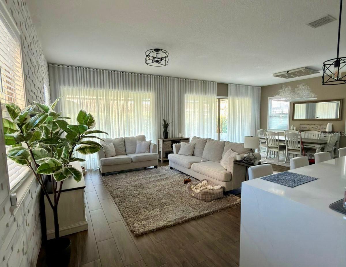 EAGLE CRK VILLAGE K PH 1A - Residential Lease