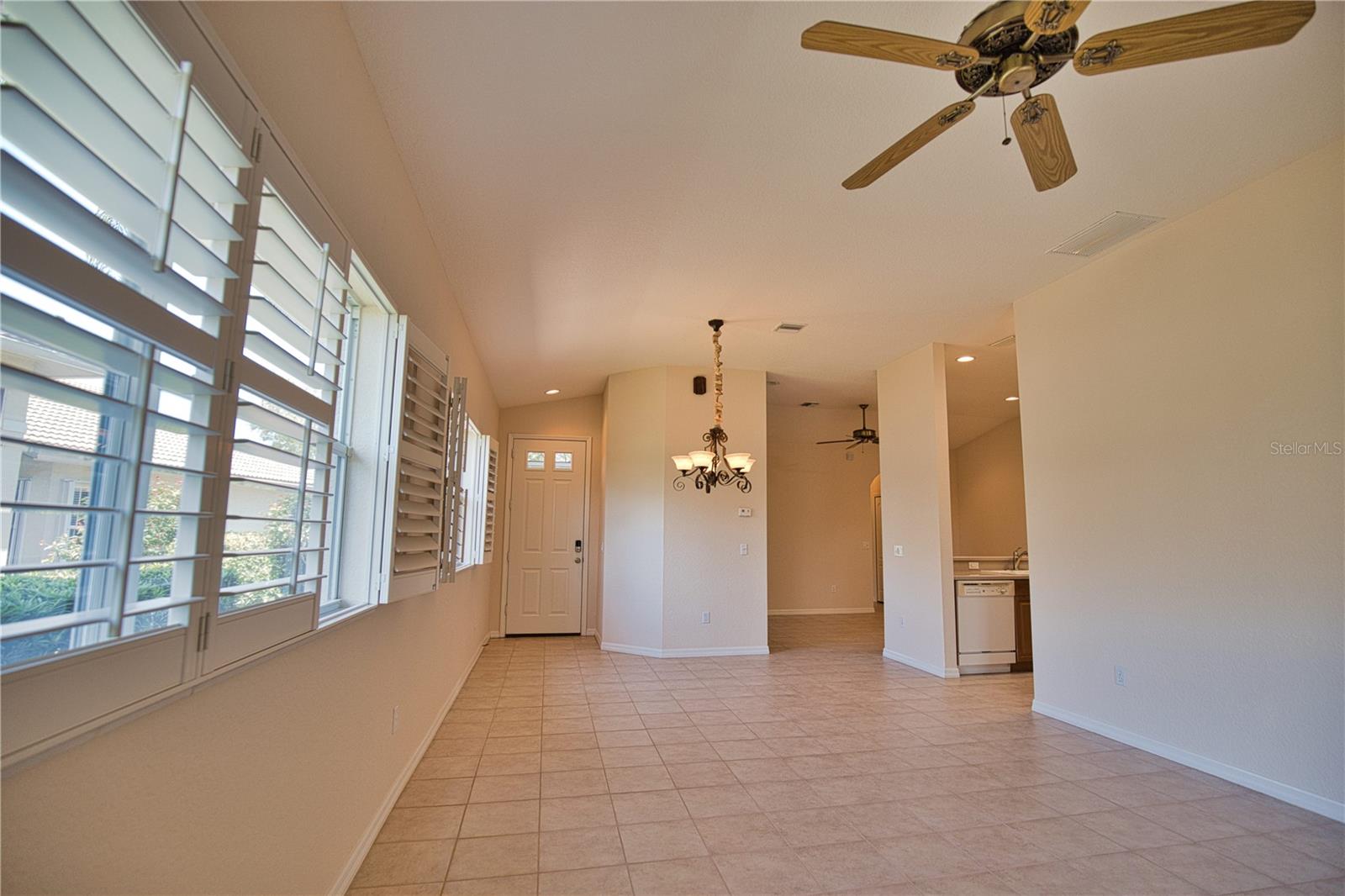 VENETIA PH 5 - Residential Lease