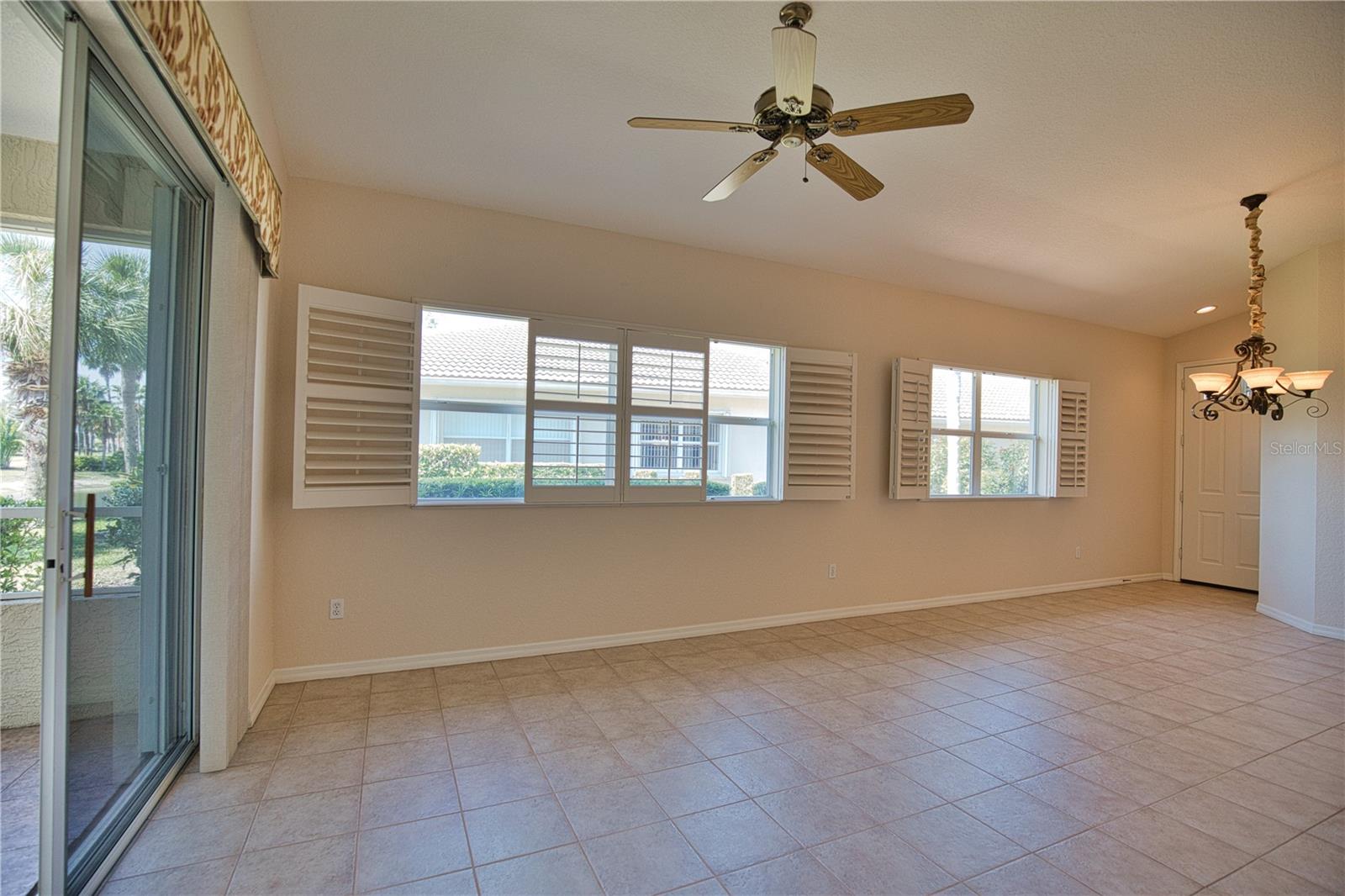 VENETIA PH 5 - Residential Lease
