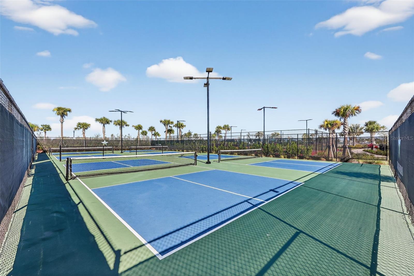 STAR FARMS PH IV SUBPH F-L-M - Residential