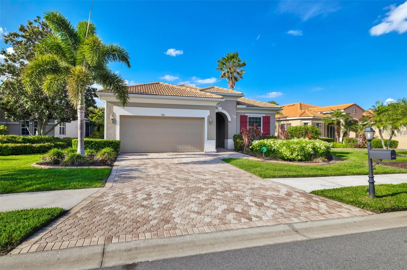 WATERLEFE GOLF & RIVER CLUB - Residential